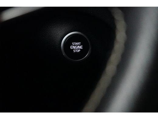 Volvo  XC40 1.5 T5 Recharge R-Design ActivLease financial lease