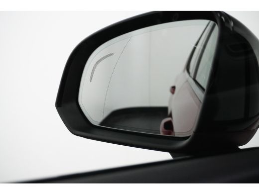 Volvo  XC40 1.5 T5 Recharge R-Design ActivLease financial lease