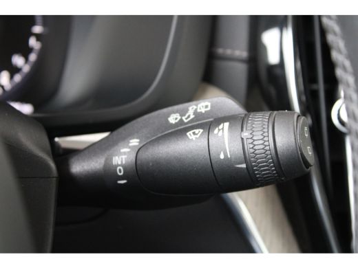 Volvo  XC60 2.0 Recharge T8 AWD Inscription | Adaptieve cruise control | Schuif-kanteldak | Trekhaak | Apple ... ActivLease financial lease