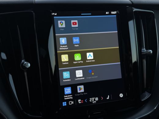 Volvo  XC60 2.0 T6 Plug-in hybrid AWD Core Bright Long Range | Climate Pack | Pano | Adaptieve CC | BLIS | Ca... ActivLease financial lease