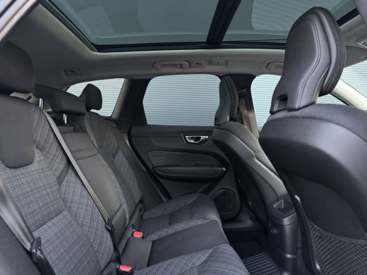 Volvo  XC60 2.0 T6 Plug-in hybrid AWD Core Bright Long Range | Climate Pack | Pano | Adaptieve CC | BLIS | Ca... ActivLease financial lease