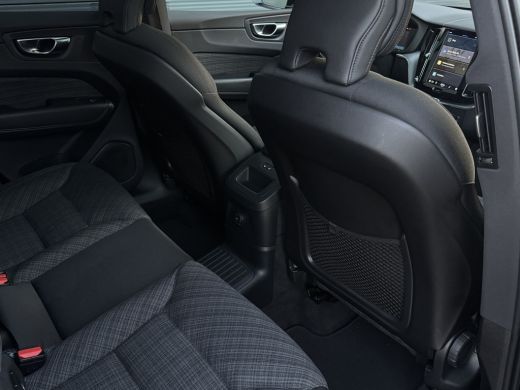 Volvo  XC60 2.0 T6 Plug-in hybrid AWD Core Bright Long Range | Climate Pack | Pano | Adaptieve CC | BLIS | Ca... ActivLease financial lease