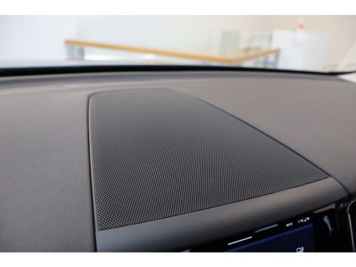 Volvo  XC60 T6 350PK Plus Bright Panoramadak | Memory | Leder | Cruise Control ActivLease financial lease