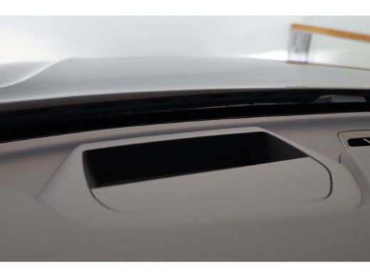 Volvo  XC60 T6 350PK Ultra Black Edition Trekhaak | Luchtvering | Getint Glas | 360&deg; | B&W Audio ActivLease financial lease