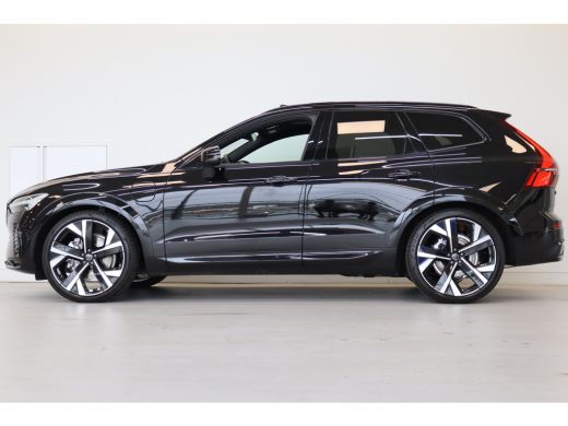 Volvo  XC60 T6 350PK Ultra Black Edition Trekhaak | Luchtvering | Getint Glas | 360&deg; | B&W Audio ActivLease financial lease
