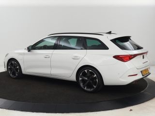 CUPRA Leon 1.4 eHybrid | Stoelverwarming | Carplay | Camera | Navigatie | Sfeerverlichting | Stuurverwarming...