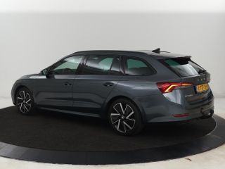 Skoda Octavia 1.0 e-TSI Sport | Trekhaak | Carplay | Navigatie | Sportstoelen | Full LED | 18'' | Parkeerhulp |...
