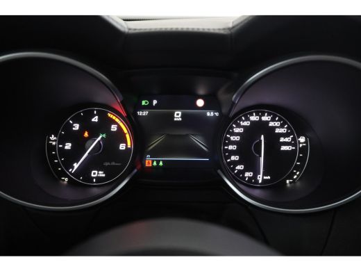 Alfa Romeo Stelvio 2.2d Super Automaat! 190Pk, Leer, Navigatie, Climate, ActivLease financial lease