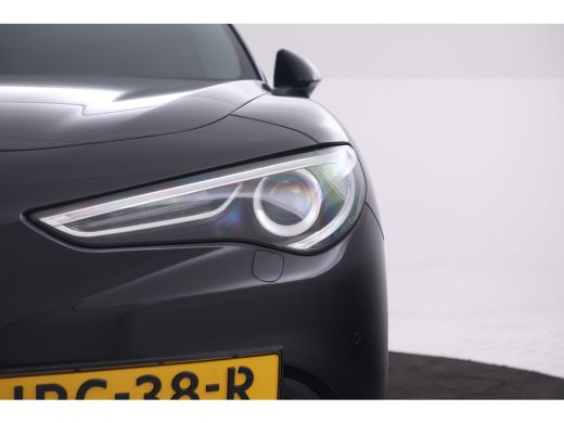 Alfa Romeo Stelvio 2.2d Super Automaat! 190Pk, Leer, Navigatie, Climate, ActivLease financial lease