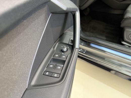 Audi A3 Sportback 45 TFSI e 272pk S edition | Pano dak | Zwart optiek | ACC ActivLease financial lease