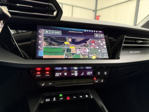 Audi A3 Sportback 45 TFSI e 272pk S edition | Pano dak | Zwart optiek | ACC ActivLease financial lease