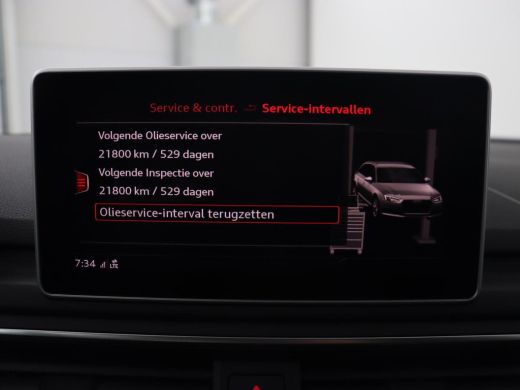 Audi A4 40 TFSI Sport S Line Black Edition | Stoelverwarming | Adaptive cruise | Keyless | Virtual Cockpi... ActivLease financial lease