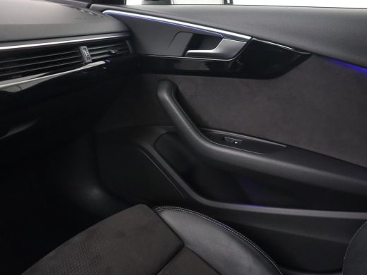Audi A4 40 TFSI Sport S Line Black Edition | Stoelverwarming | Adaptive cruise | Keyless | Virtual Cockpi... ActivLease financial lease