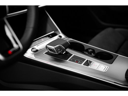 Audi A6 Avant 55 TFSI e quattro S edition Competition | Panoramadak | HUD | Servosluiting | ACC | ActivLease financial lease
