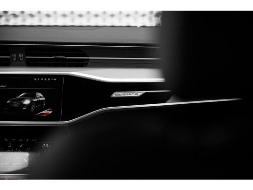Audi A6 Avant 55 TFSI e quattro S edition Competition | Panoramadak | HUD | Servosluiting | ACC | ActivLease financial lease
