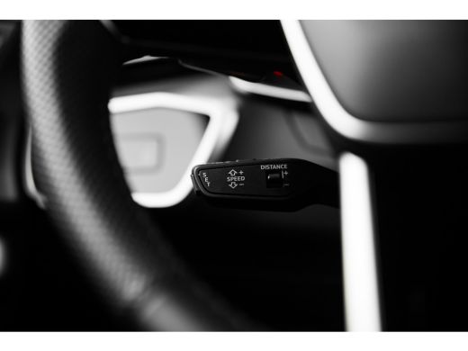 Audi A6 Avant 55 TFSI e quattro S edition Competition | Panoramadak | HUD | Servosluiting | ACC | ActivLease financial lease