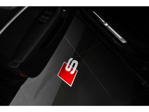 Audi A6 Avant 55 TFSI e quattro S edition Competition | Panoramadak | HUD | Servosluiting | ACC | ActivLease financial lease