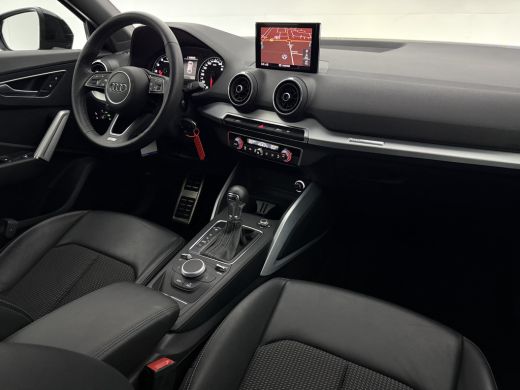 Audi Q2 35 TFSI 150PK S-line | LED | Carplay | Clima | Cruise | Navigatie | Parkeersens. | NAP ActivLease financial lease