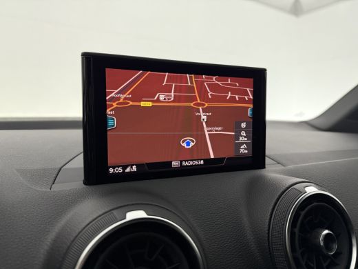 Audi Q2 35 TFSI 150PK S-line | LED | Carplay | Clima | Cruise | Navigatie | Parkeersens. | NAP ActivLease financial lease