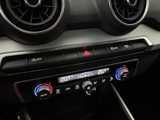 Audi Q2 35 TFSI 150PK S-line | LED | Carplay | Clima | Cruise | Navigatie | Parkeersens. | NAP ActivLease financial lease