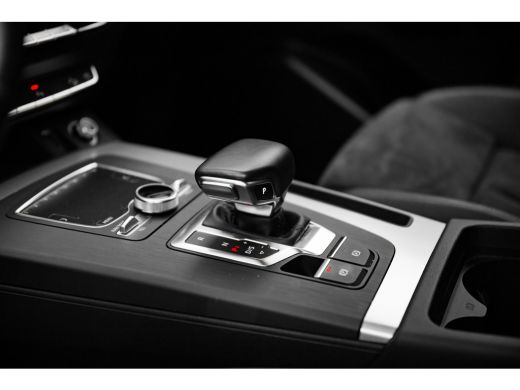 Audi Q5 50 TFSI e quattro S edition ActivLease financial lease