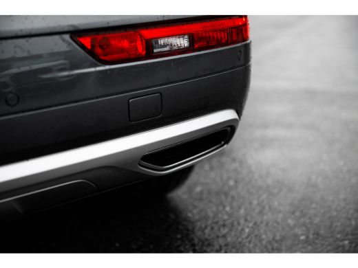 Audi Q5 50 TFSI e quattro S edition ActivLease financial lease