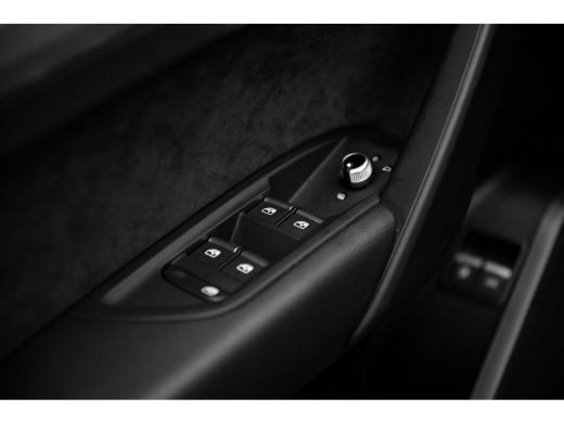 Audi Q5 50 TFSI e quattro S edition ActivLease financial lease