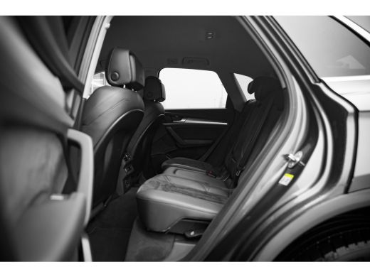 Audi Q5 50 TFSI e quattro S edition ActivLease financial lease