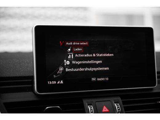 Audi Q5 50 TFSI e quattro S edition ActivLease financial lease