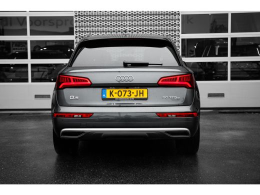 Audi Q5 50 TFSI e quattro S edition ActivLease financial lease