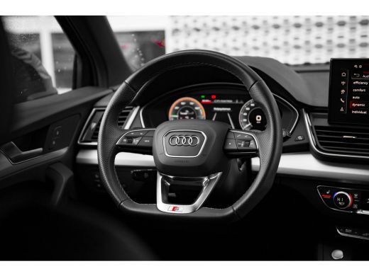 Audi Q5 50 TFSI e S edition Competition | Luchtvering | 21" | Trekhaak | ActivLease financial lease