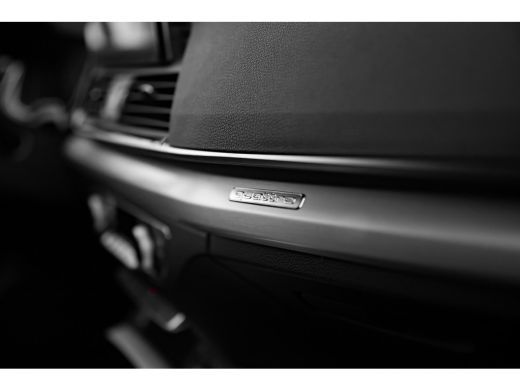 Audi Q5 50 TFSI e S edition Competition | Luchtvering | 21" | Trekhaak | ActivLease financial lease