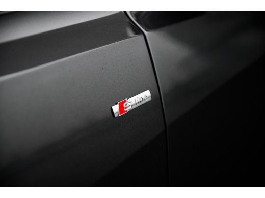 Audi Q8 55 TFSI e quattro Pro Line S | Panoramadak | Trekhaak | Leder | ActivLease financial lease