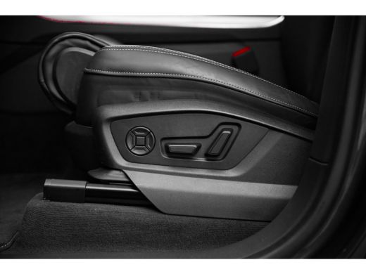 Audi Q8 55 TFSI e quattro Pro Line S | Panoramadak | Trekhaak | Leder | ActivLease financial lease