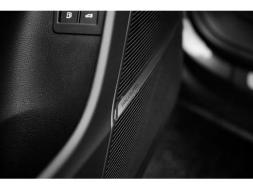 Audi Q8 55 TFSI e quattro Pro Line S | Panoramadak | Trekhaak | Leder | ActivLease financial lease