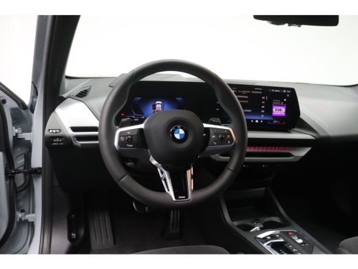 BMW 1 Serie 120 High Executive M Sport Automaat / Sportstoelen / M Adaptief onderstel / Comfort Access / Adap... ActivLease financial lease