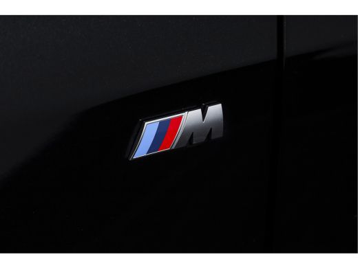 BMW 1 Serie 120 M Sport (Nieuw Model) - Automaat | Dig. Cockpit | Adapt. Cruise | Stoelverw. | PDC | Camera |... ActivLease financial lease