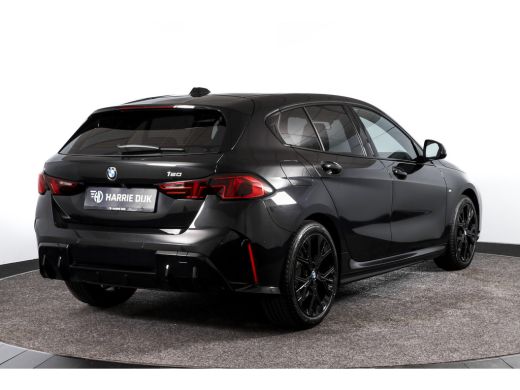 BMW 1 Serie 120 M Sport (Nieuw Model) - Automaat | Dig. Cockpit | Adapt. Cruise | Stoelverw. | PDC | Camera |... ActivLease financial lease