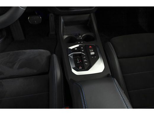 BMW 1 Serie 120 M Sport (Nieuw Model) - Automaat | Dig. Cockpit | Adapt. Cruise | Stoelverw. | PDC | Camera |... ActivLease financial lease