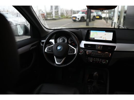 BMW X1 xDrive25e High Executive Automaat / Panoramadak / Achteruitrijcamera / Comfort Access / LED / Hea... ActivLease financial lease