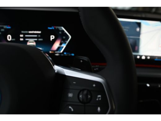 BMW X1 xDrive25e M Sport Automaat / Trekhaak / Sportstoelen / Achteruitrijcamera / M Adaptief onderstel ... ActivLease financial lease