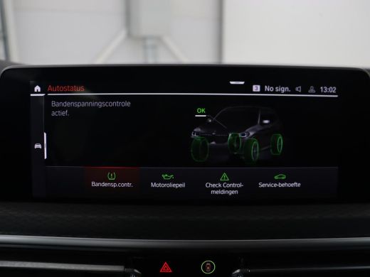 BMW X3 xDrive30e M Sport | Panoramadak | Leder | Stoelverwarming | Camera | Sportstoelen | Carplay | 20'... ActivLease financial lease