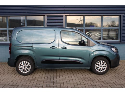 Opel Combo-e 50 kWh 3-ZITS | DRAADLOOS CARPLAY | NAVI 10" | RIJKLAARPRIJS!! ActivLease financial lease