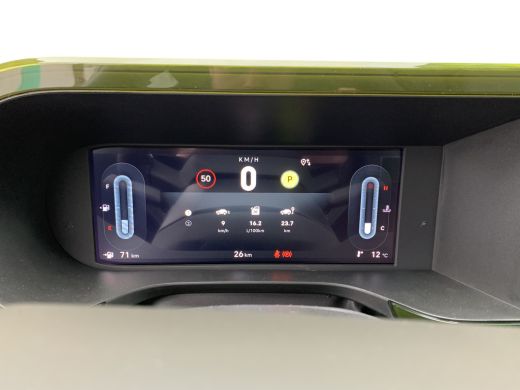 Fiat Grande Panda 1.2 Hybrid La Prima Airco | Camera | Cruise Contol | DAB | LED | LMV 17" | Navi | PDC V&A | ActivLease financial lease