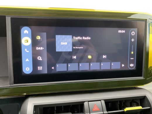 Fiat Grande Panda 1.2 Hybrid La Prima Airco | Camera | Cruise Contol | DAB | LED | LMV 17" | Navi | PDC V&A | ActivLease financial lease