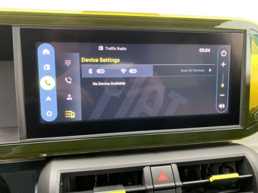 Fiat Grande Panda 1.2 Hybrid La Prima Airco | Camera | Cruise Contol | DAB | LED | LMV 17" | Navi | PDC V&A | ActivLease financial lease