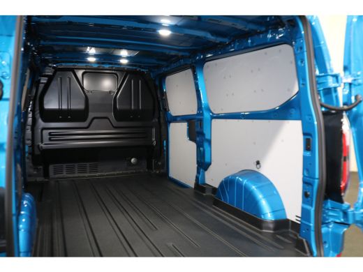 Ford E-Transit Custom 340 L2 H1 Limited 65 kWh 218pk 2x schuifdeur Led 360 Camera B&O ActivLease financial lease