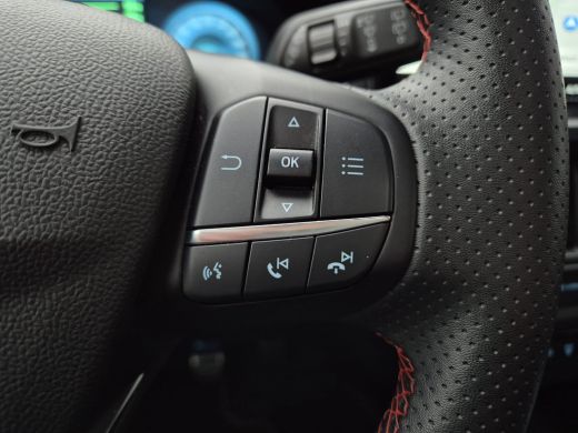 Ford Focus 1.0 EcoBoost Hybrid ST Line X 125pk | Winter Pack | Driver Ass. Pack | Pano | 18' Inch | Elekt. a... ActivLease financial lease