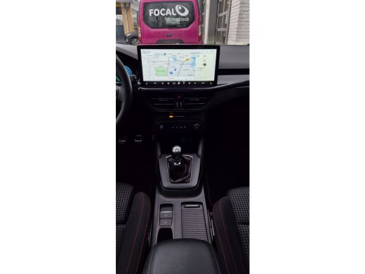 Ford Focus 1.0 EcoBoost Hybrid ST Line X 125pk | Winter Pack | Driver Ass. Pack | Pano | 18' Inch | Elekt. a... ActivLease financial lease