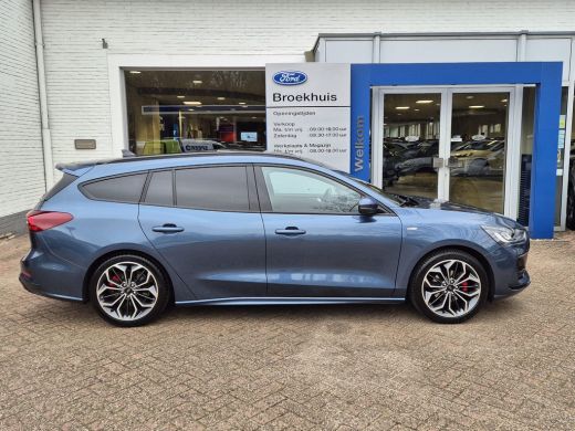 Ford Focus 1.0 EcoBoost Hybrid ST Line X 125pk | Winter Pack | Driver Ass. Pack | Pano | 18' Inch | Elekt. a... ActivLease financial lease